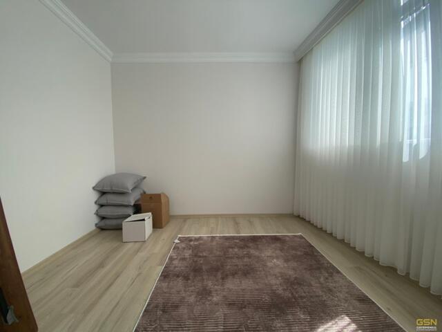 3-DARICA EMEK MAHALLESİ MERKEZİ KONUMDA 2+1 ARA KAT LÜKS DAİRE